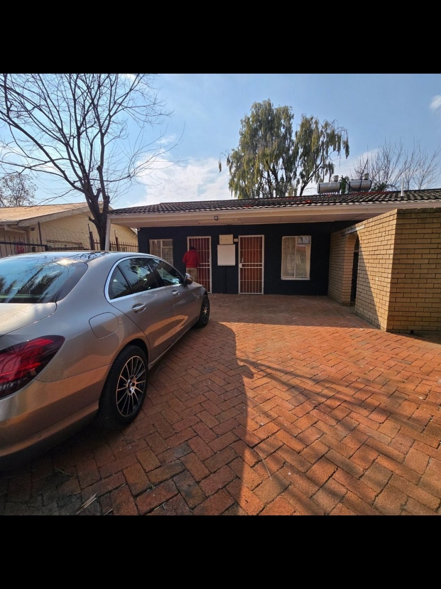 14 Bedroom Property for Sale in Brandwag Free State